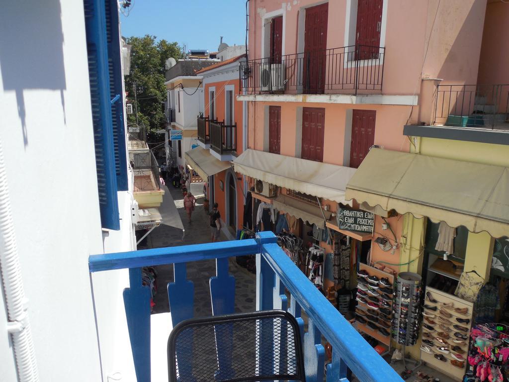 Adonis Rooms Skopelos Extérieur photo